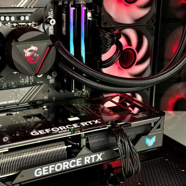 RYZEN 7 7700 NVIDIA RTX 4070 SUPER 12GB